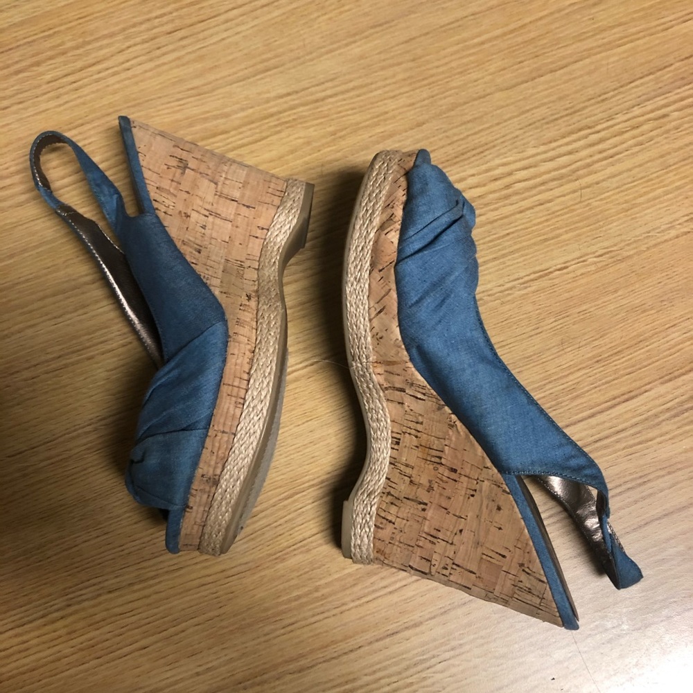 Moda Wedges - Picture 2 of 6